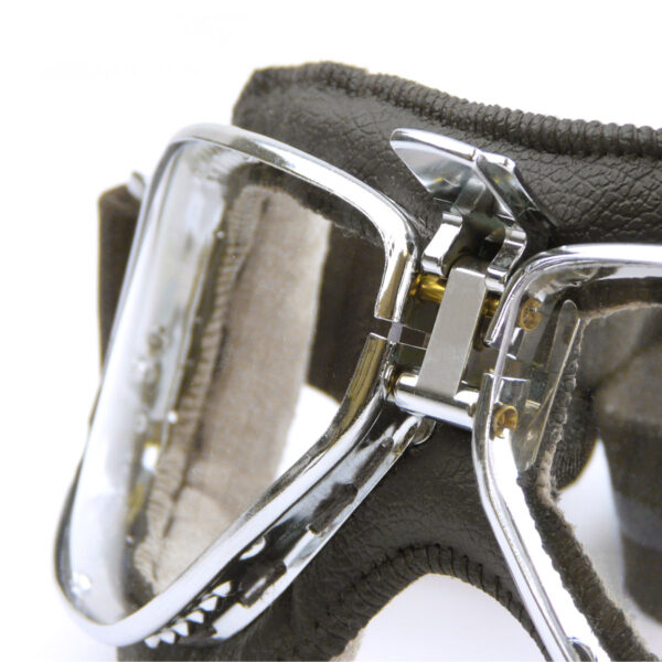 Cruiser Chrome Clip Feature for Easy Interchangeable Lenses